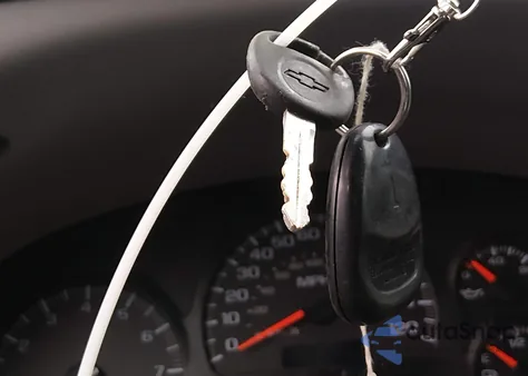 2005 Chevrolet Trailblazer Ls z USA, uszkodzony, nr VIN 1GNDT13S552317920